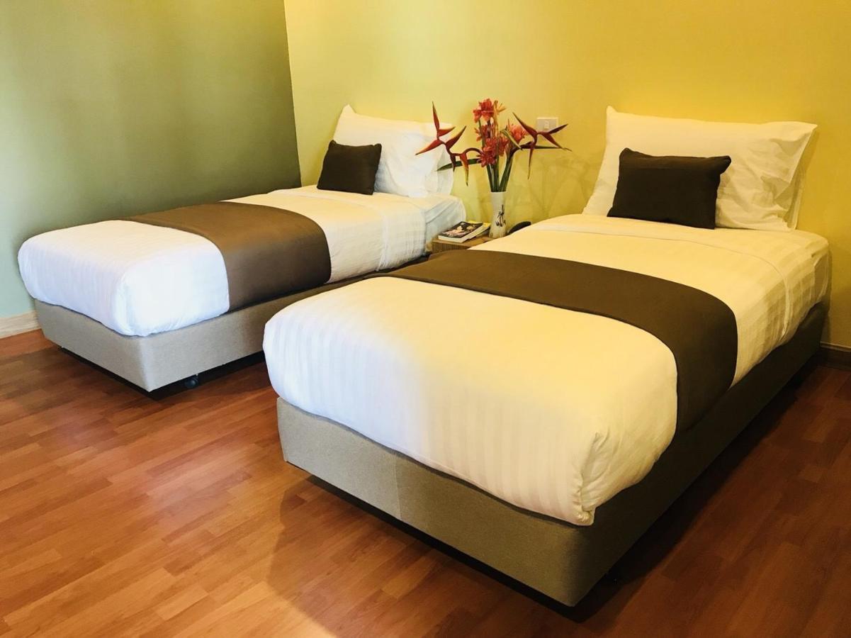 Work Den Chiangrai Hotel Chiang Rai Exterior foto